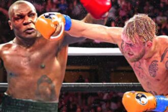 "Legends at 58: Why Mike Tyson and Evander Holyfield's Comebacks are Sparking Controversy"