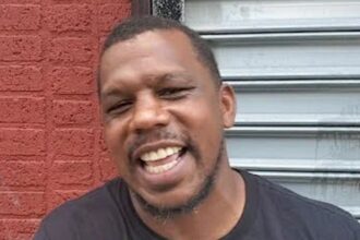 “Norman Sr. Slams Hearn’s Lowball Offers: Unification Bout in Jeopardy”