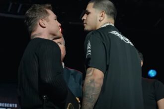 “Canelo vs. Crawford Delayed: Financial Disputes and Fight Schedule Shake-Up”