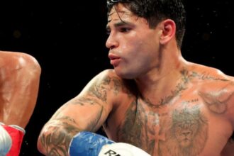 "Terence Crawford vs. Israil Madrimov: The Fight That Split the Boxing World and Why Ryan Garcia Thinks Canelo Should Step In!"