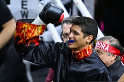 “Sebastian Fundora Shrugs Off Terence Crawford’s Performance: What’s Next for the 154-Pound Titans?”