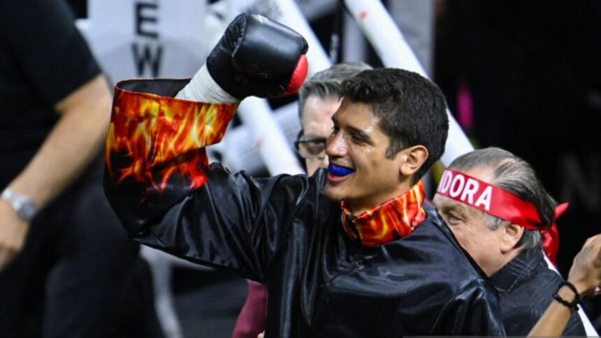 “Sebastian Fundora Shrugs Off Terence Crawford’s Performance: What’s Next for the 154-Pound Titans?”