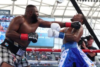 “Martin Bakole’s Stunning Rise: How the Congolese Heavyweight is Shaking Up the Top 10 Rankings”
