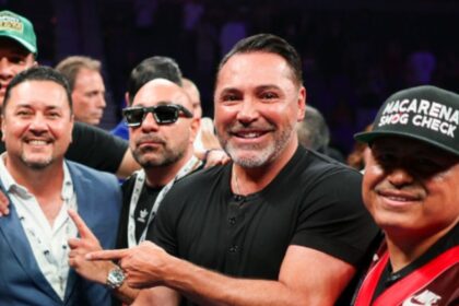 “Oscar De La Hoya ”
