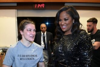 “Laila Ali’s Son Stuns with Muhammad Ali’s Striking Resemblance: A Legacy Reborn?”