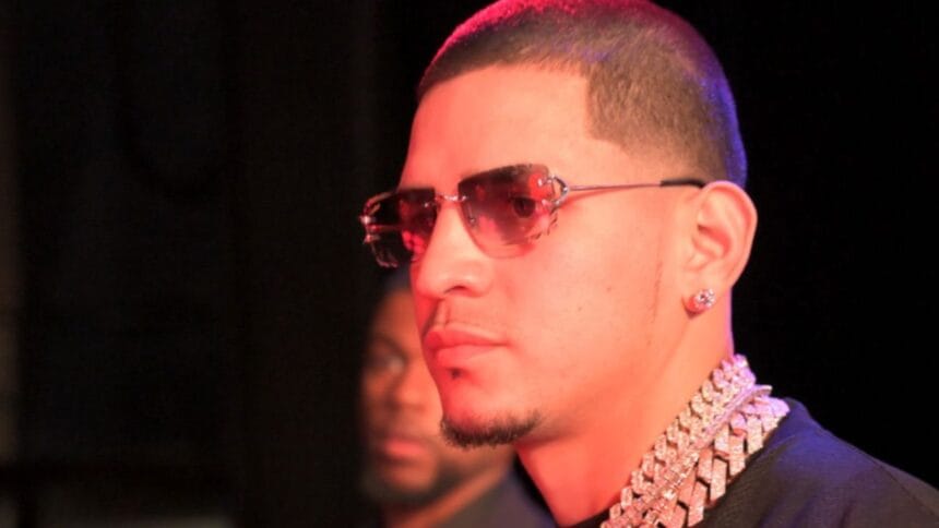 “Edgar Berlanga Declares War: ‘It’s Do or Die’ Against Canelo Alvarez in September Clash”