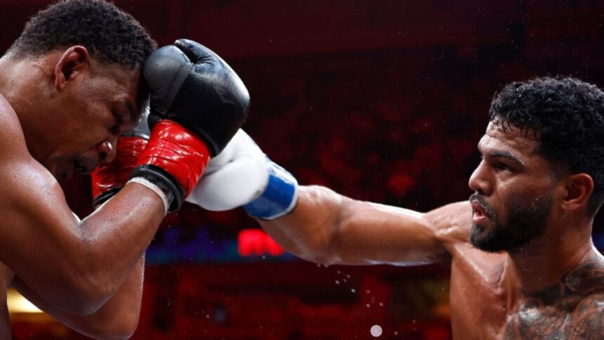 “Shane Mosley Jr. Shakes Up Boxing World with Career-Defining Win and Bold Split from Golden Boy Promotions”