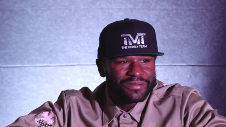 “Floyd Mayweather Confronts Canelo Chants in Mexico—Fans Defend the Boxing Legend”