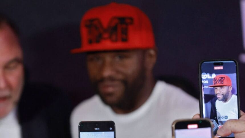 “Floyd Mayweather Dodges the Ultimate Canelo Question: Is He Mexico’s Greatest Boxer?”