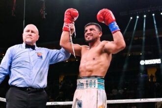 “Victor Ortiz’s $50 Flop: Fans Rip Apart Former Champ’s Dismal Return to the Ring”