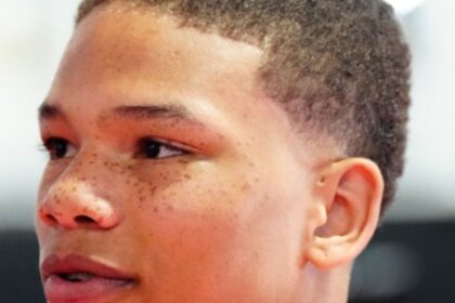 “Knockout Kid Steals the Show: Curmel Moton’s 55-Second KO Dwarfs Gotti’s Grand Entrance”