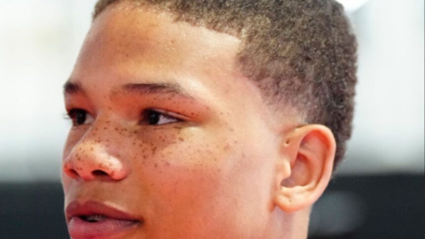 “Knockout Kid Steals the Show: Curmel Moton’s 55-Second KO Dwarfs Gotti’s Grand Entrance”