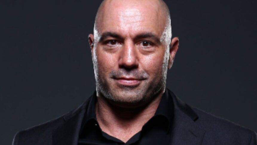 "Joe Rogan’s Fiery Defense of Floyd Mayweather After Shocking Mid-Fight Referee Firing"