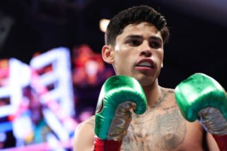 "Jaron Ennis' Title Dreams in Limbo: Eddie Hearn Slams Brian Norman Jr.'s Team for Dodging Fight"